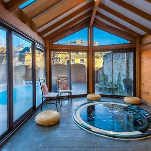 Home&spa - Le Rendez Vous De Vauban Hébergement de vacances